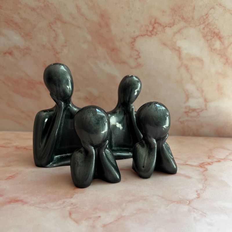 statue de famille marbré en résine époxy