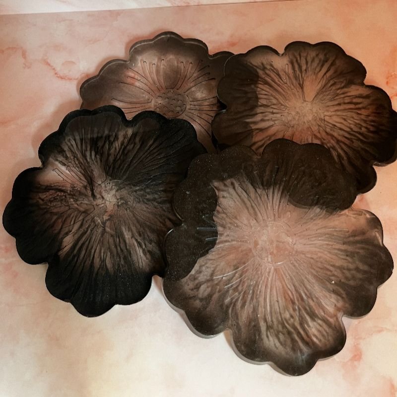 DESSOUS DE VERRE FLEURIE NOIR EN RESINE EPOXY