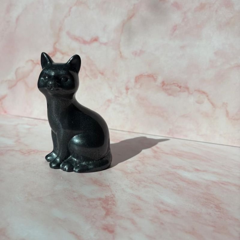 Chat noir en résine époxy
