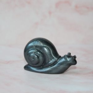 escargot noir en résine époxy
